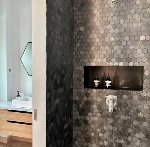 فيلة Luxury 5br - Walk To Pererenan *